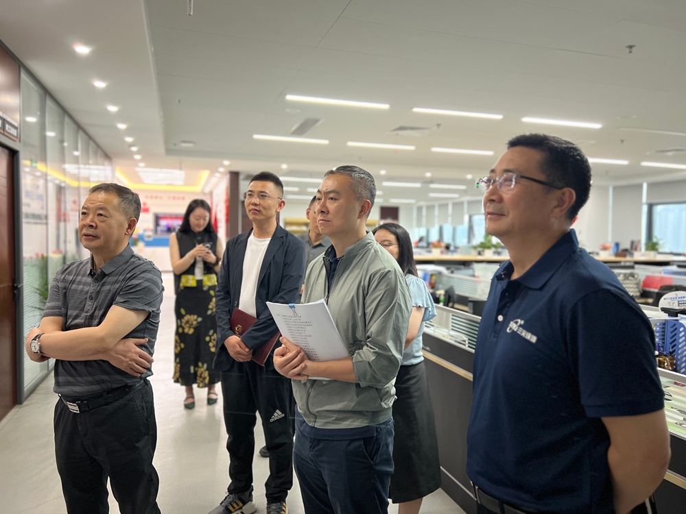 1748332932618840.jpg 微信图片_20250527154035_副本.jpg